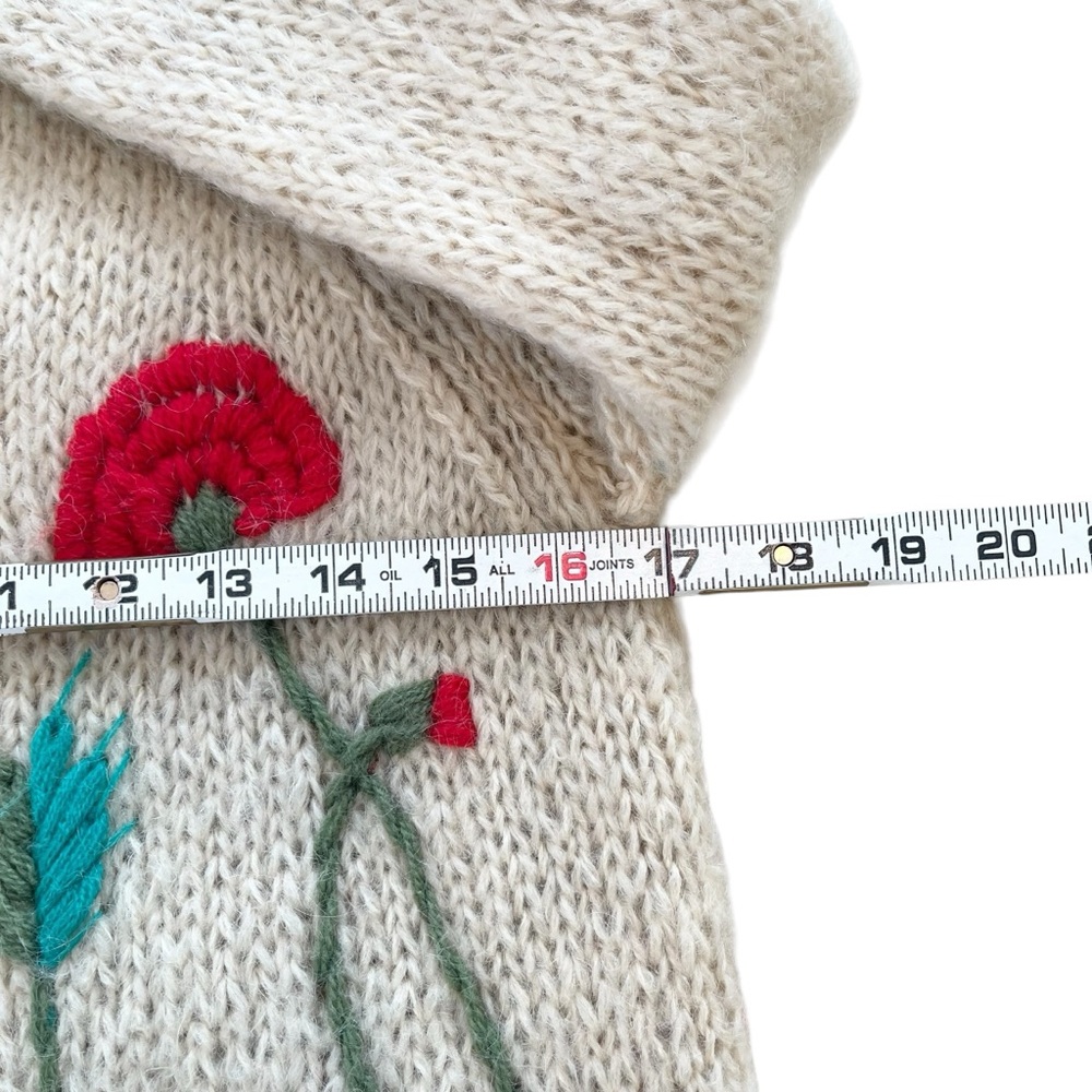 Vintage Hand Knit Floral Wool Mohair Blend Cardigan Cream Chunky Made Italy XS/S - Picture 12 of 17